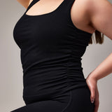 SEAMLESS RACERBACK TOP - BLACK